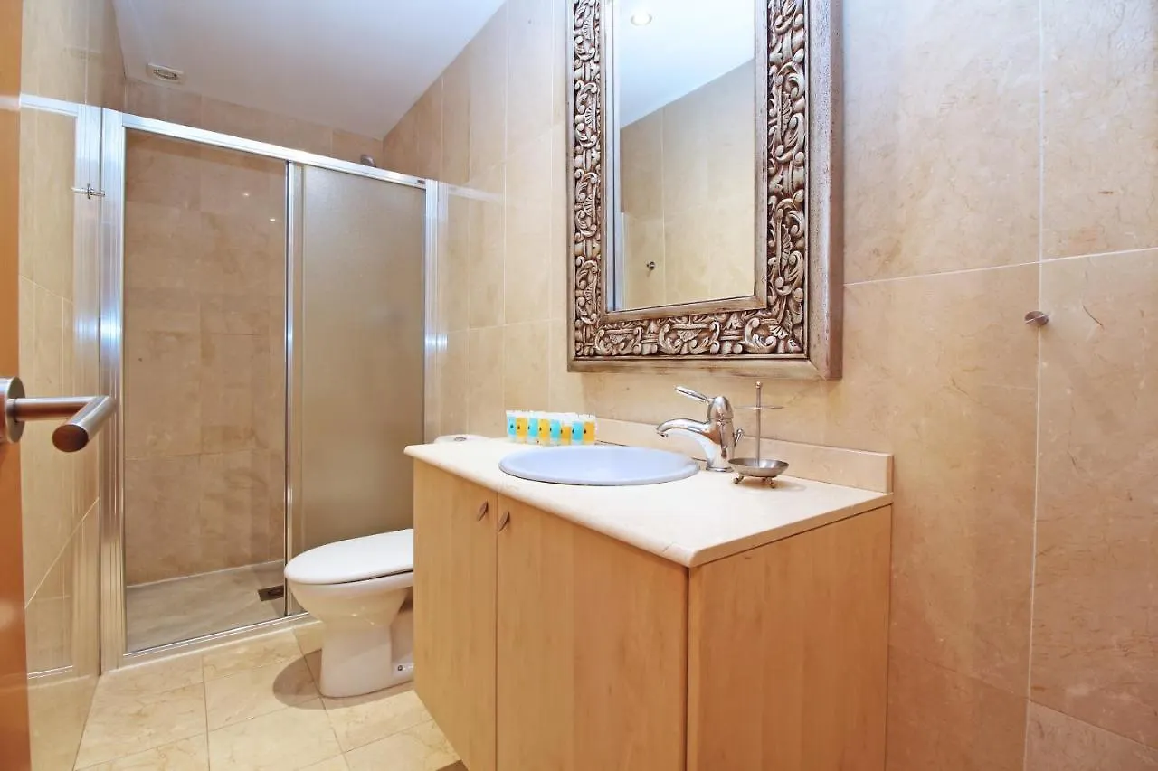Del Parque Flats - Catedral Apartment Malaga
