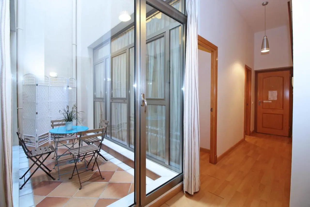 Del Parque Flats - Catedral Apartment Malaga